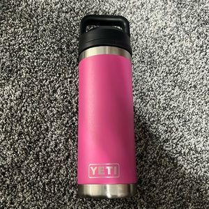 Yeti 18 oz Water Bottle